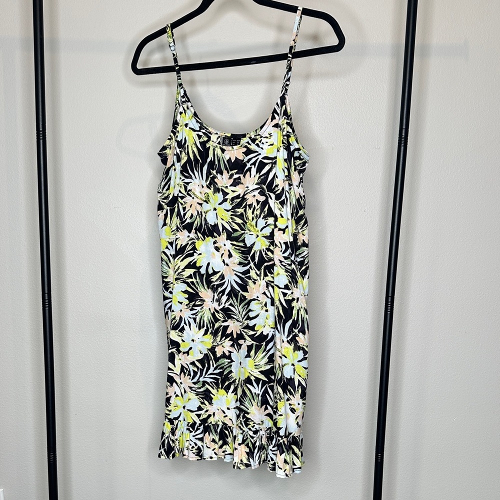 Volcom Floral Spaghetti Strap Sundress Size Medium